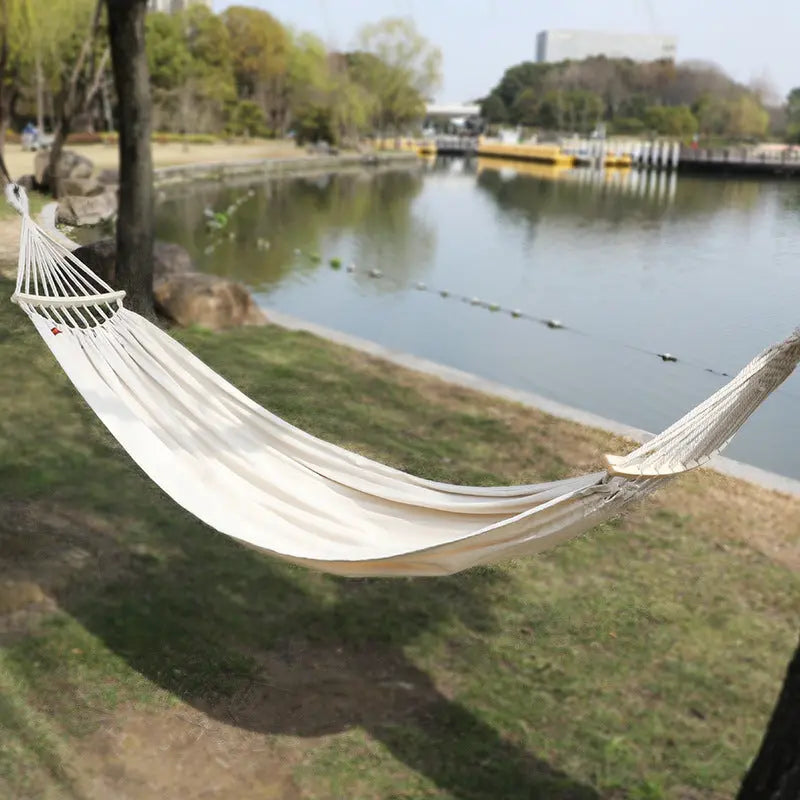 Outdoor Swing Poly-cotton Hammock Indoor Balcony Hanging Chair Outdoor Camping Hammock Smart Desion