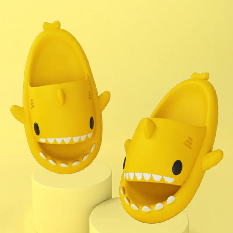 Cartoon Shark Slippers Funny Cutes Soft Slipper Indoor Outdoor  Shoes For Women Men Couples Smart Desion