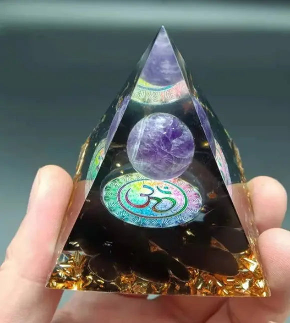 Pyramid Decoration Natural Crystal Gravel Energy Tower Smart Desion