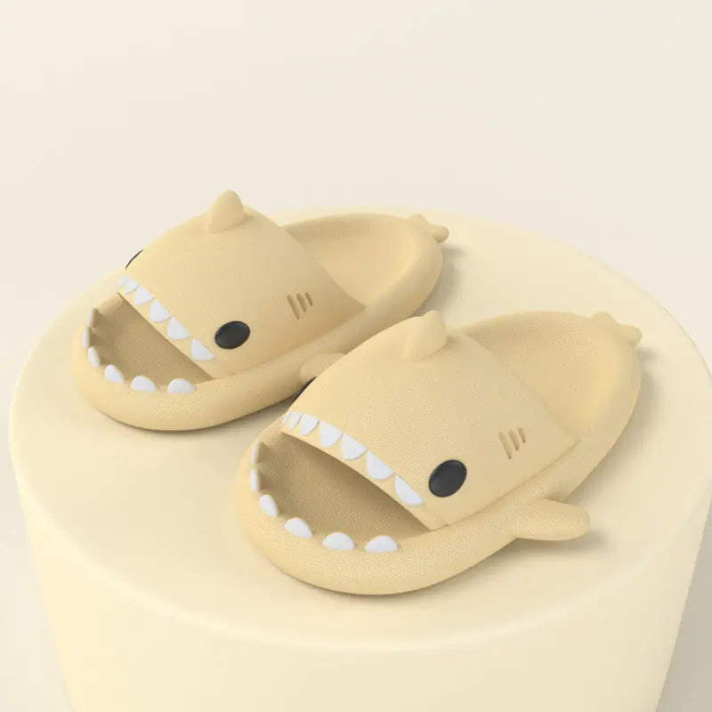 Cartoon Shark Slippers Funny Cutes Soft Slipper Indoor Outdoor  Shoes For Women Men Couples Smart Desion
