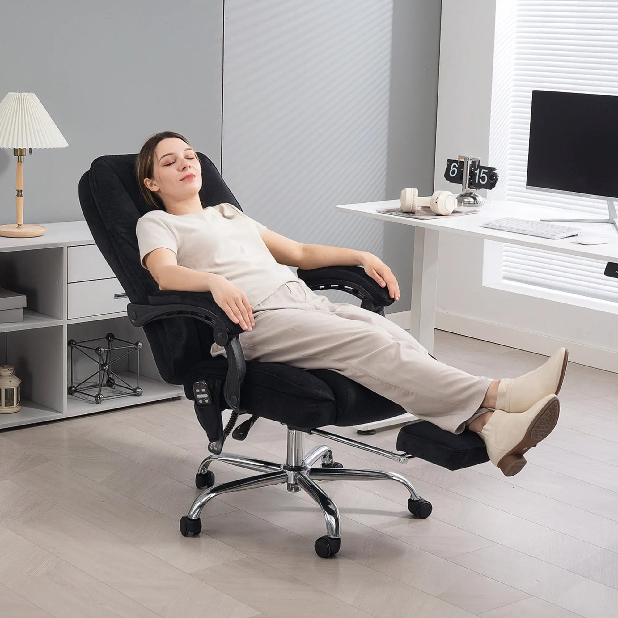 Massage Office Chair, Heated Reclining Computer Chair With Adjustable Height And Footrest, Black Smart Desion