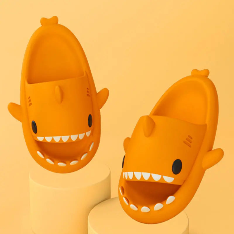 Cartoon Shark Slippers Funny Cutes Soft Slipper Indoor Outdoor  Shoes For Women Men Couples Smart Desion