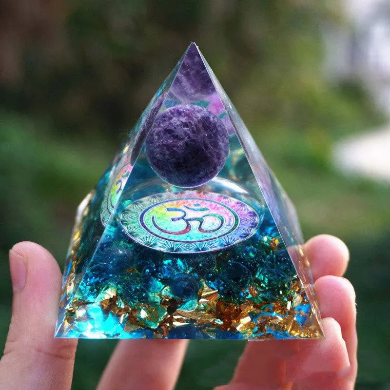 Pyramid Decoration Natural Crystal Gravel Energy Tower Smart Desion
